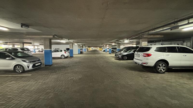 To Let commercial Property for Rent in Paarden Eiland Western Cape